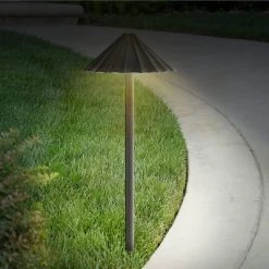 John Timberland Davenport Bronze Scalloped 3 Watt LED Landscape Path Light 10 John Timberland Davenport Bronze Scalloped 3 Watt LED Landscape Path Light -John Timberland GUEST 19cf1ead 67e1 4696 8b93 988b03176bc7